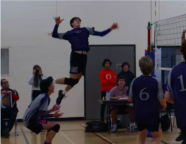 MEN’S VOLLEYBALL: LAKERS SIGN STRONG OUTSIDE PRESENCE WITH
ADDITION OF CLARK
