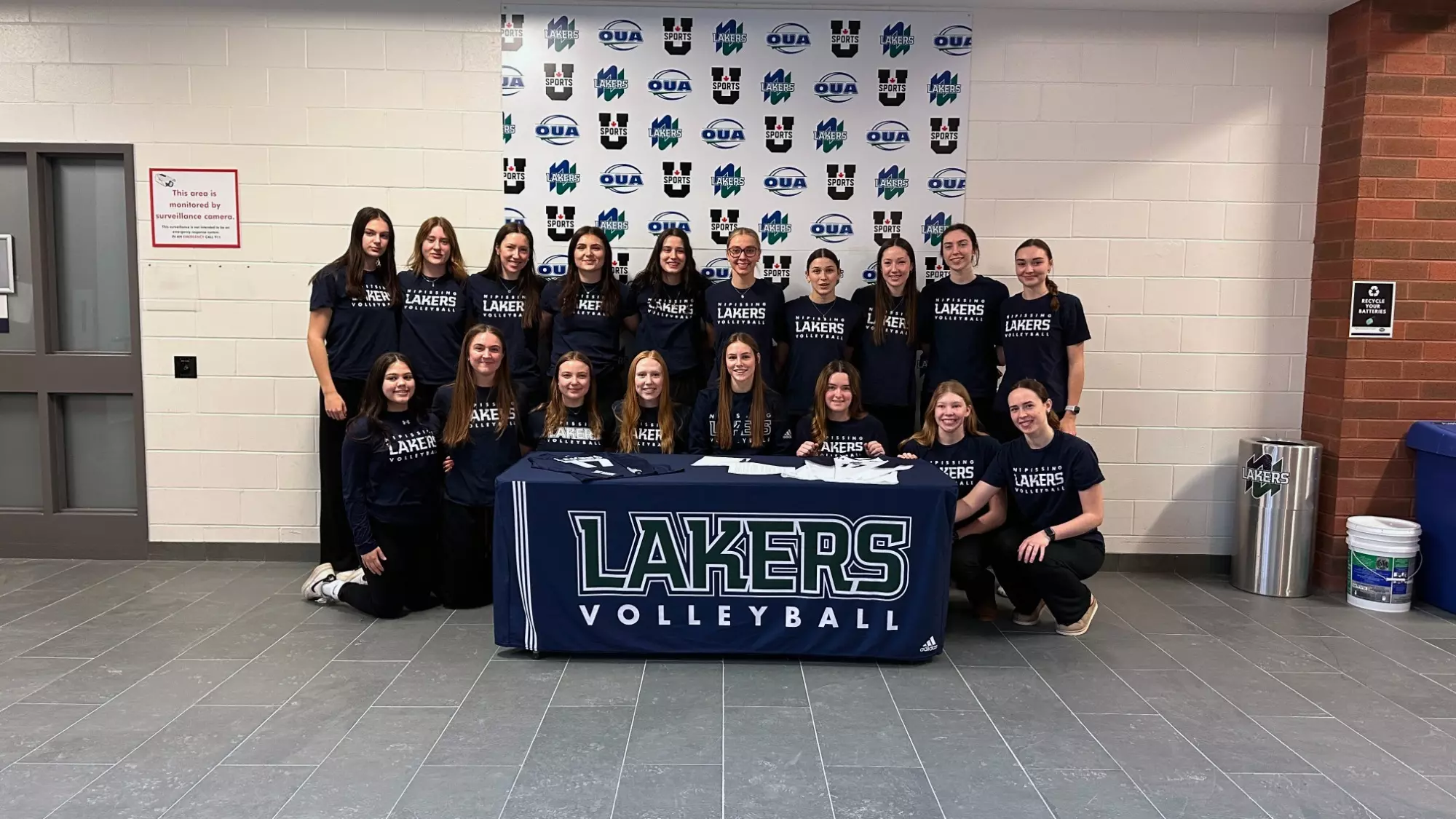 WOMEN’S VOLLEBALL: LAKERS ADD ATHLETICISM AND VERSATILITY BY
SIGNING SPENCE